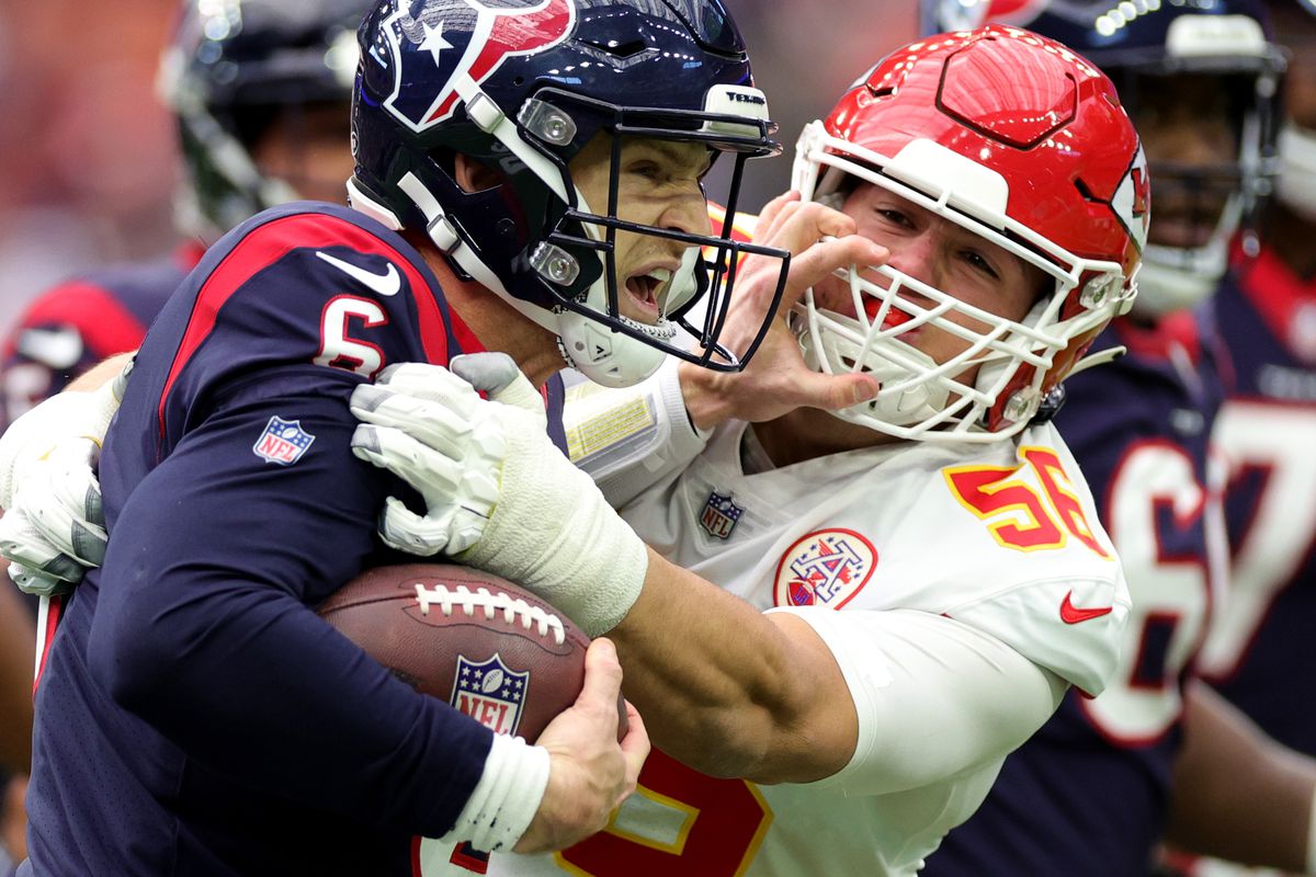 The Unthinkable Upset or Predictable Powerhouse? Chiefs Chase Immortality While Texans Dare to Defy the Odds